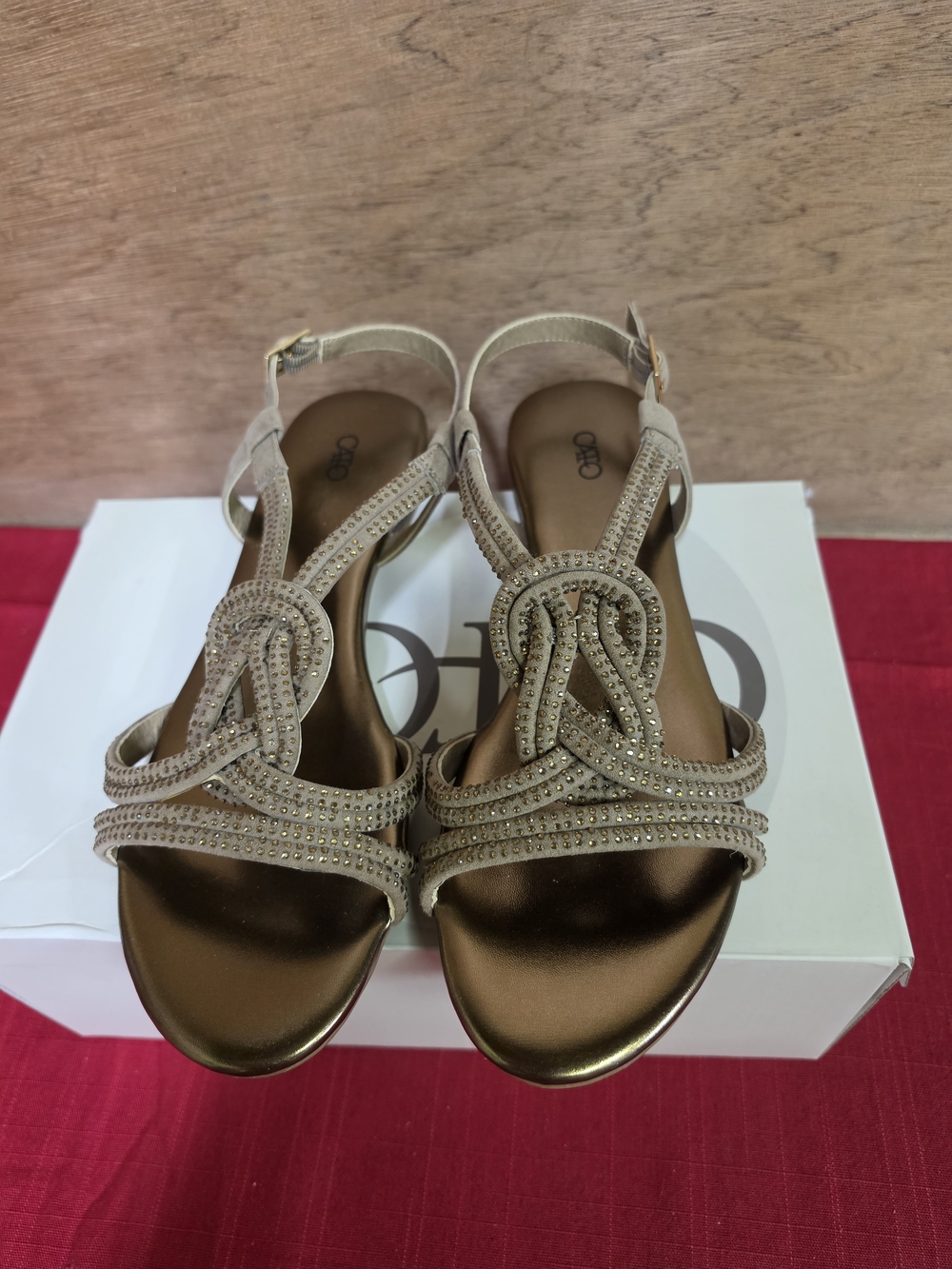 Cato Gold Embellished Slingback T-Strap Sandals 11M NEW IN BOX